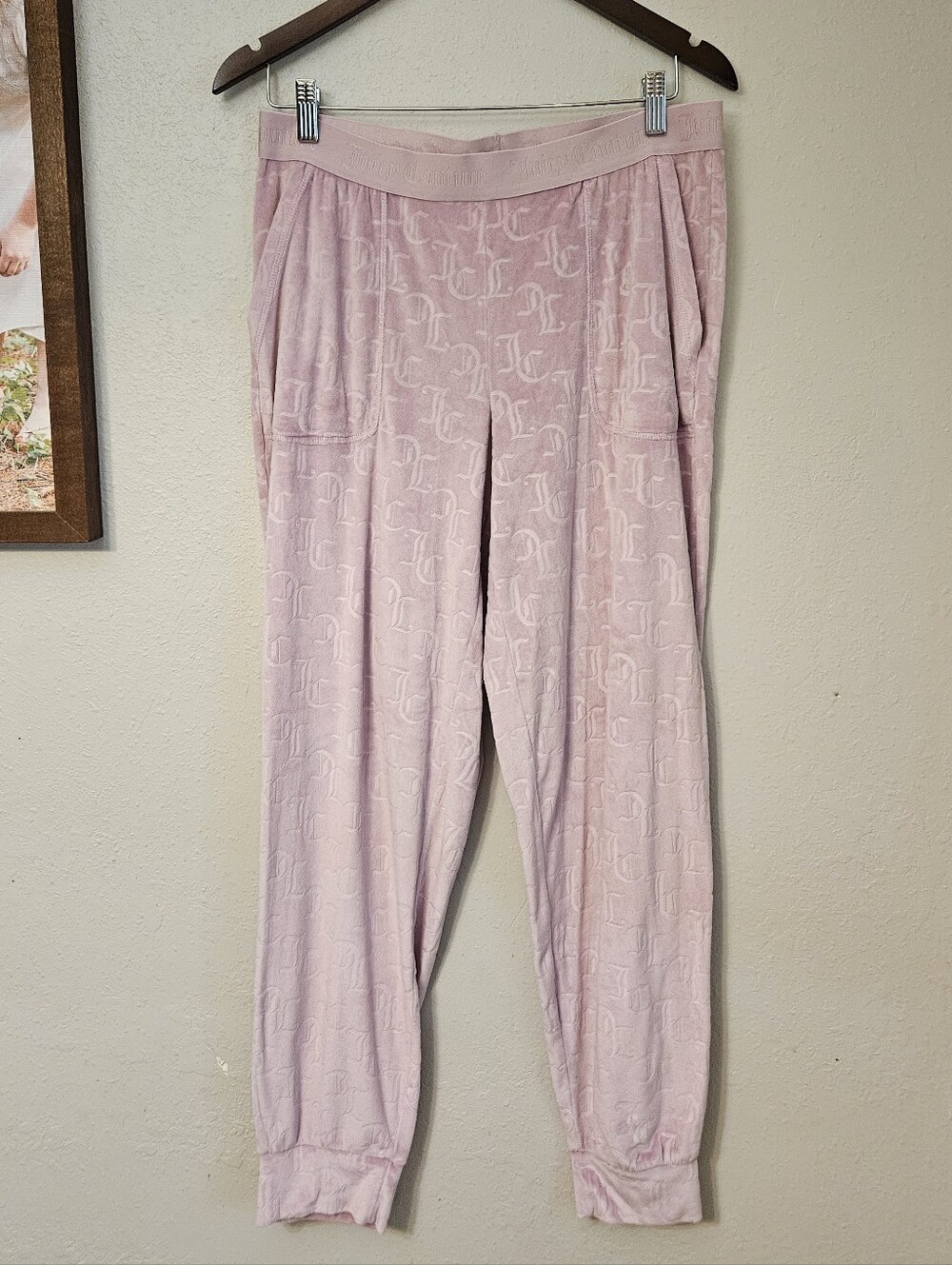 Juicy Couture Sleepwear Pink Velour Lounge Pants Sz M All Over Print Rhinestones